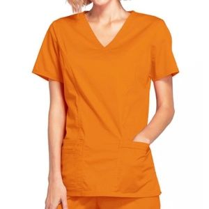 Oasis Scrub in coral